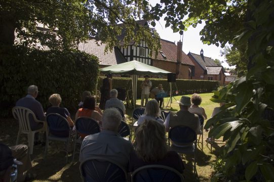 Jazz in the garden with Colin & Gerry 