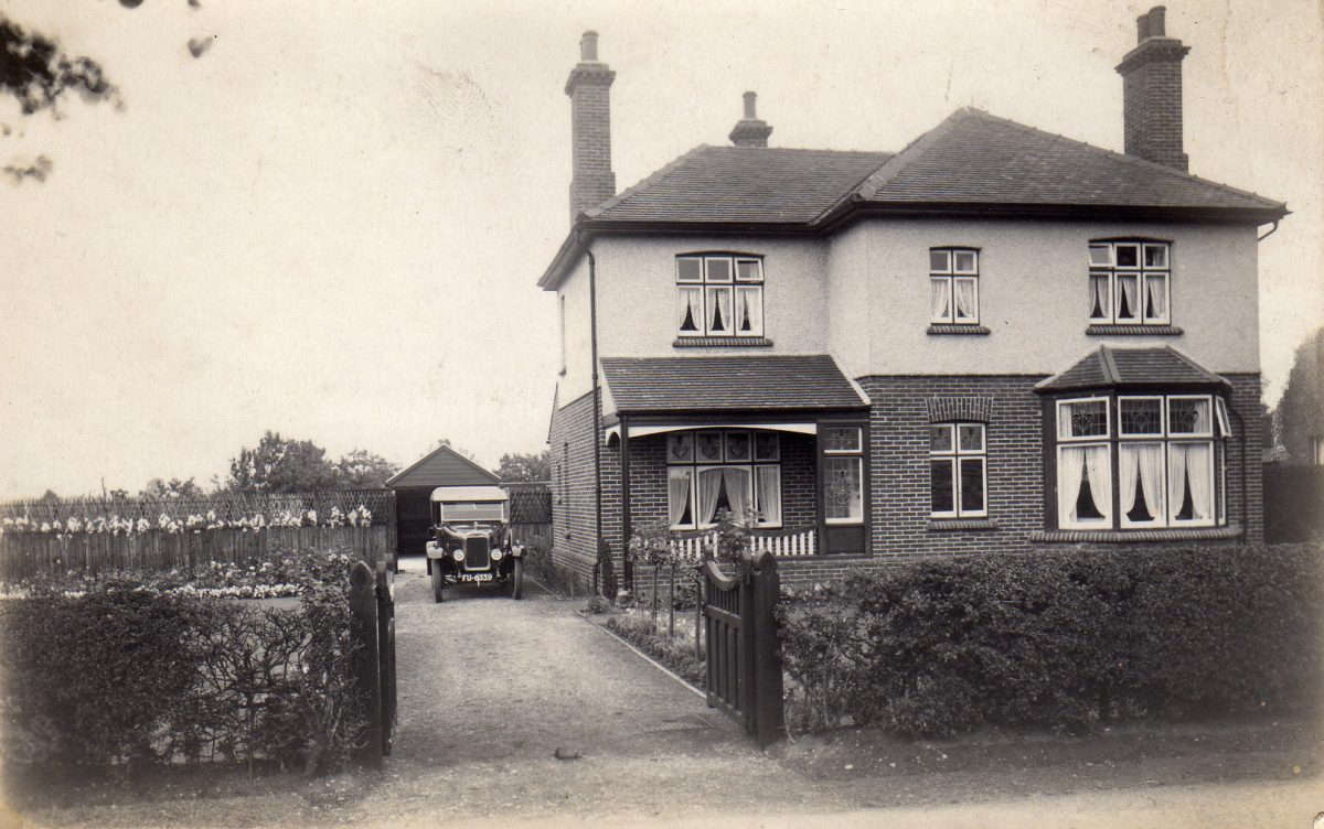 Help! Does anyone recongise this house. Please comment below,